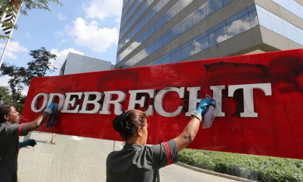 ¡Más Tecnología, Menos Odebrecht!