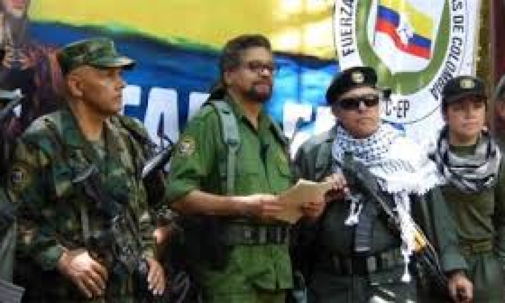 Las FARC no nos van a arrodillar