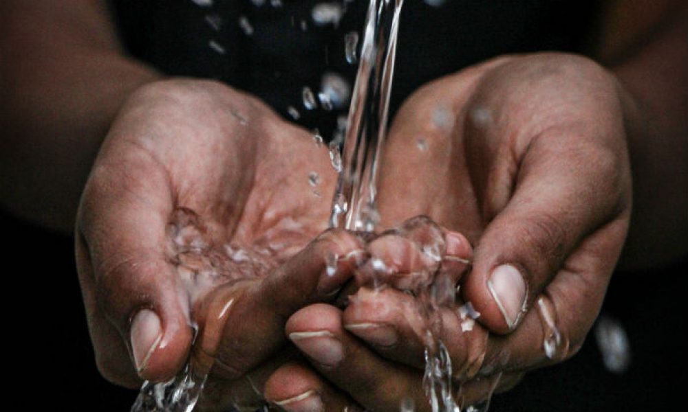 Cortes de agua afectan a 700 mil personas al mes en Bogotá