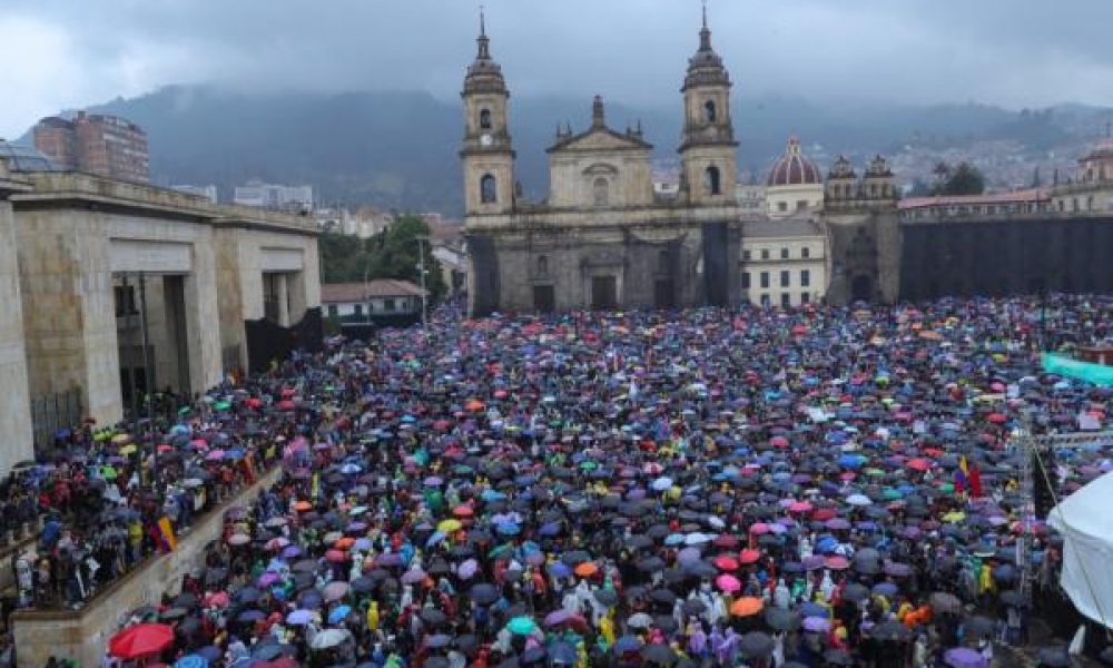 ¡Hora de unirnos y llegar a un acuerdo Nacional!