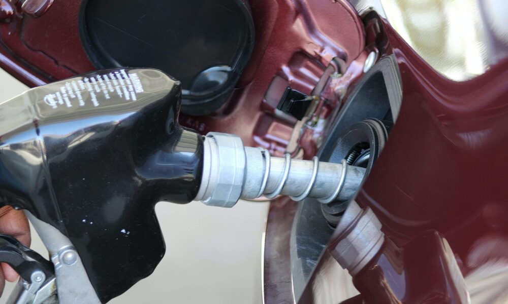 ¿Es necesario el aumento de la gasolina?