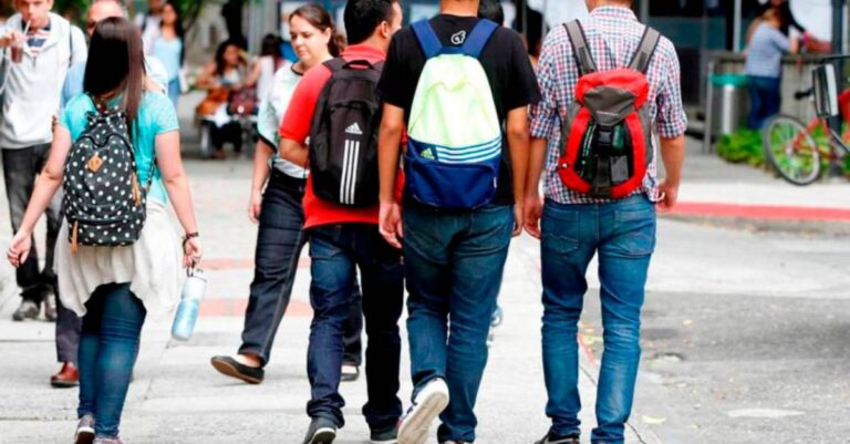 ¿Falta de oportunidades para los jóvenes colombianos?