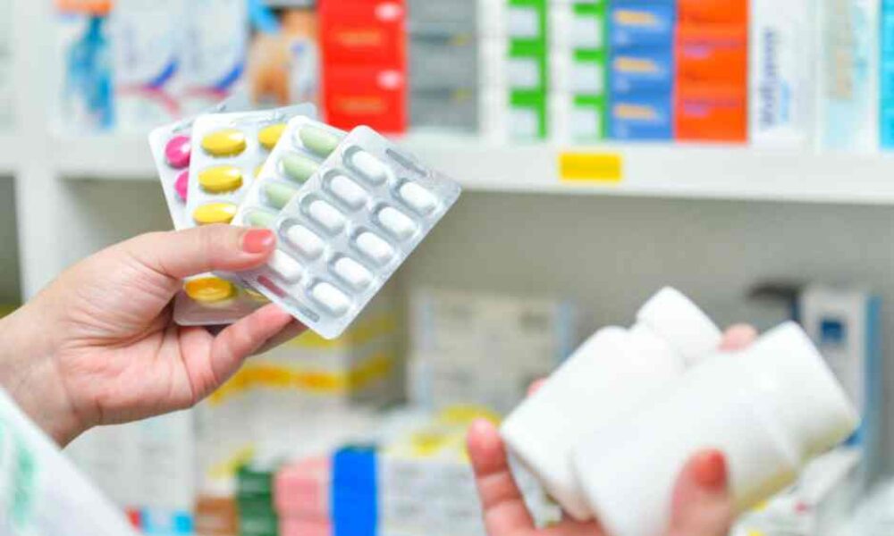 ¿Está en jaque la salud en Colombia por falta de medicamentos?